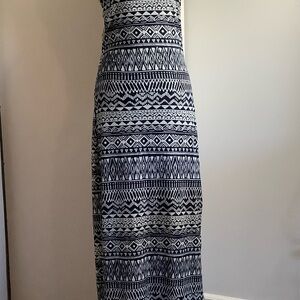 Rue21 Black and White Geometric Maxi Dress